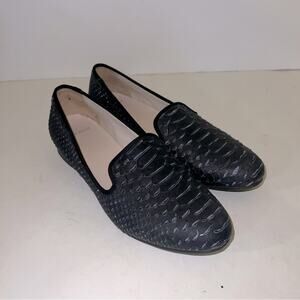 COLE HAAN textured black slip on loafers 6B